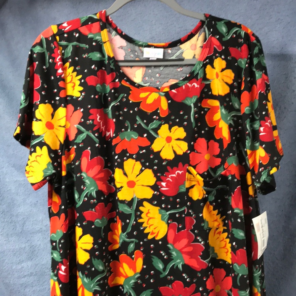 Lularoe Carly